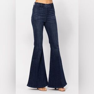 Judy Blue flare pull on jeggings dark wash women’s size 5/27 trendy contemporary